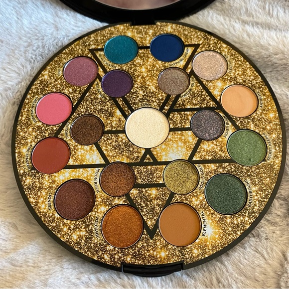 Urban Decay Elements palette NWT - Picture 9 of 16